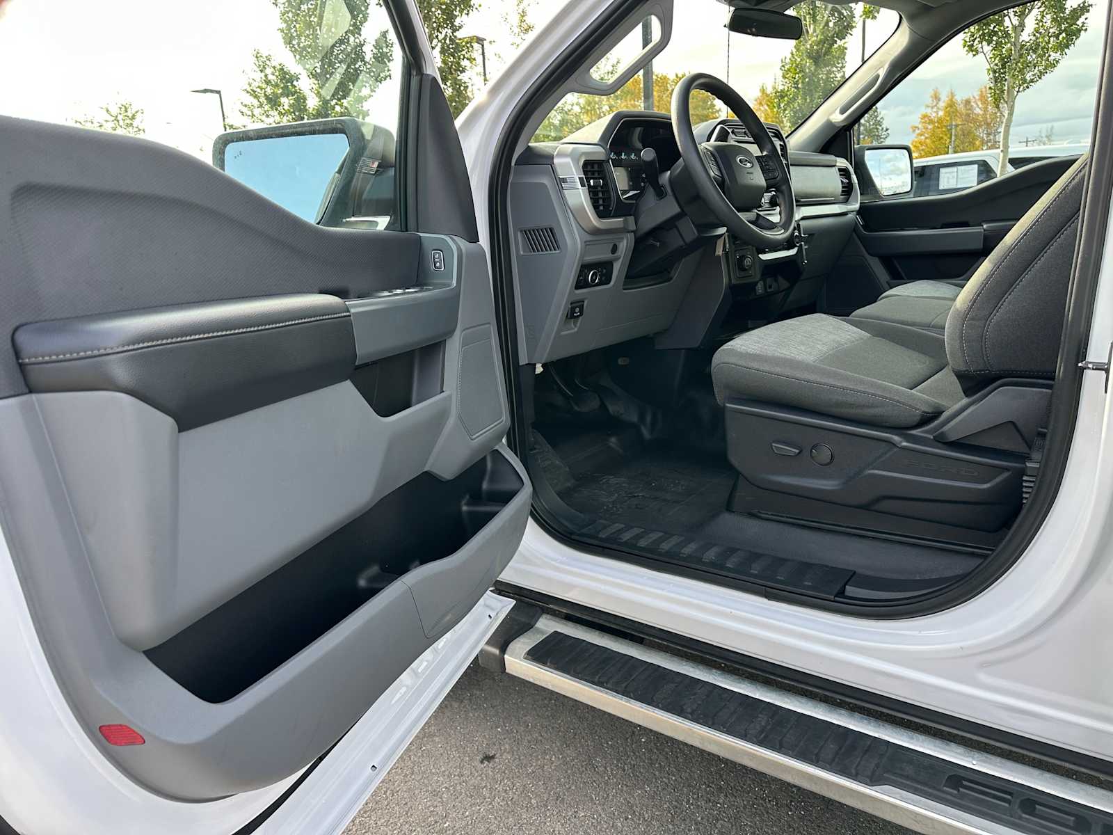 2023 Ford F-150 XL - Photo 19