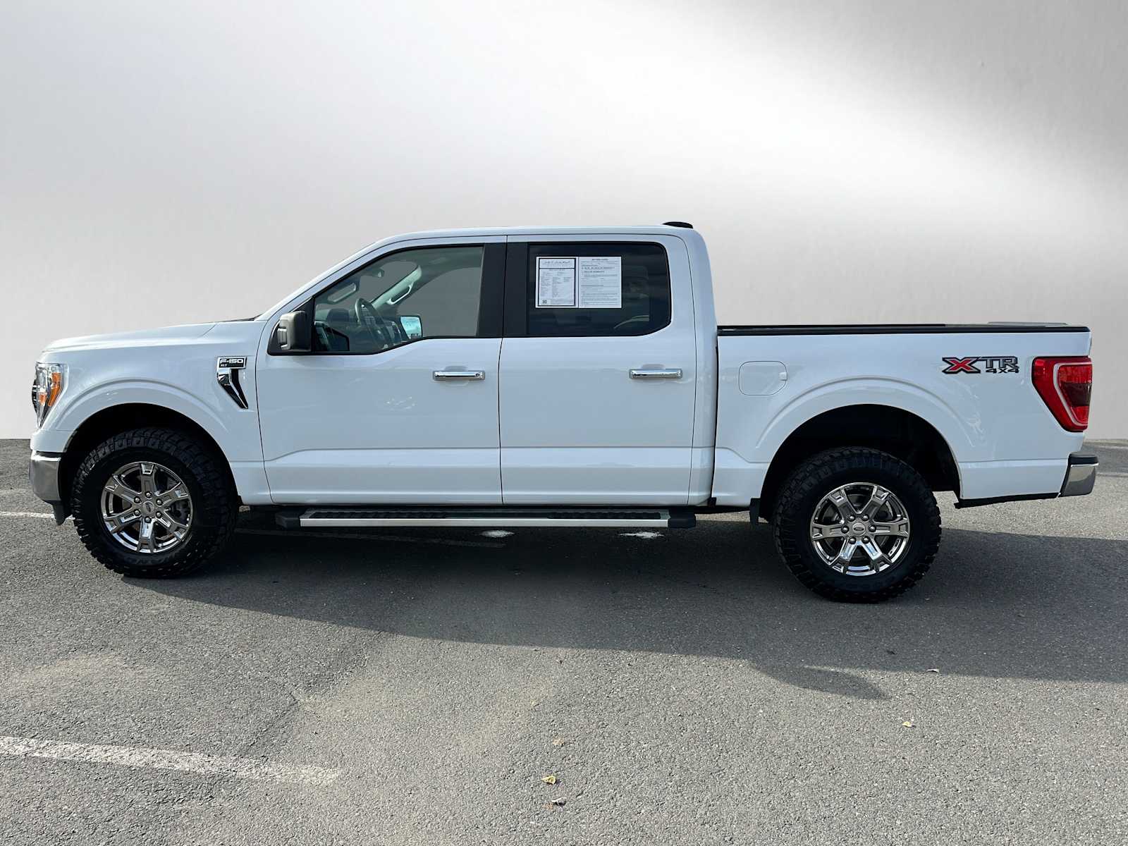 2023 Ford F-150 XL - Photo 6