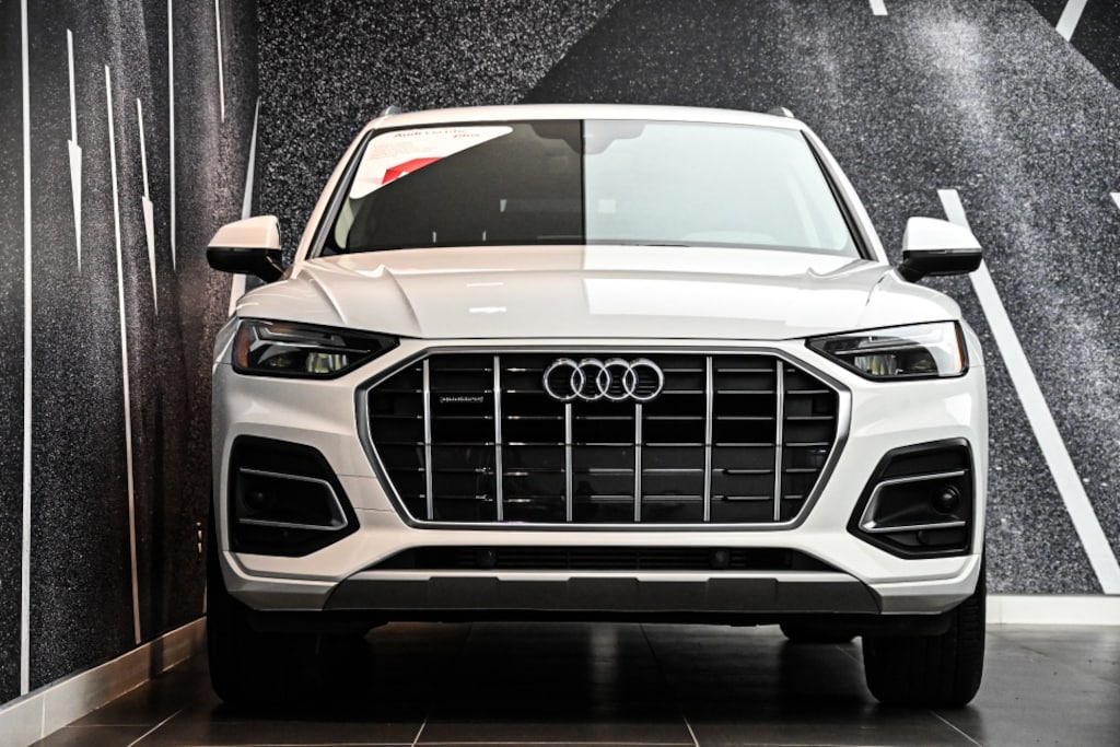 Used 2023 Audi 40 Komfort VUS