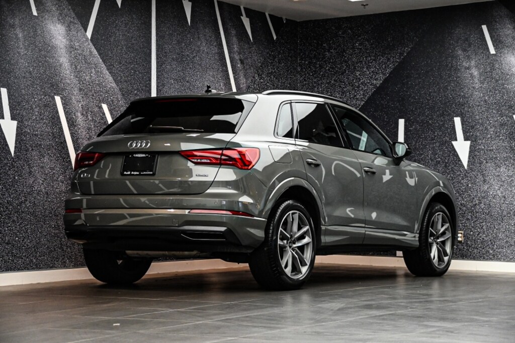 Used 2023 Audi 45 Komfort VUS