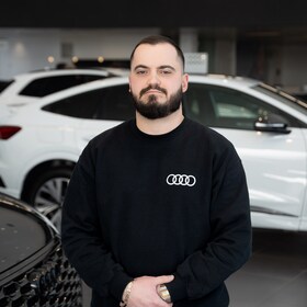 Staff member Vlad Radoaca from b65adb6047c8