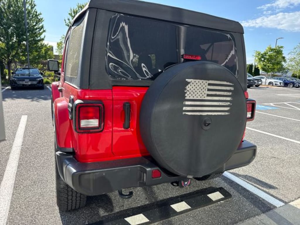 Used 2022 Jeep Wrangler Unlimited Sahara SUV