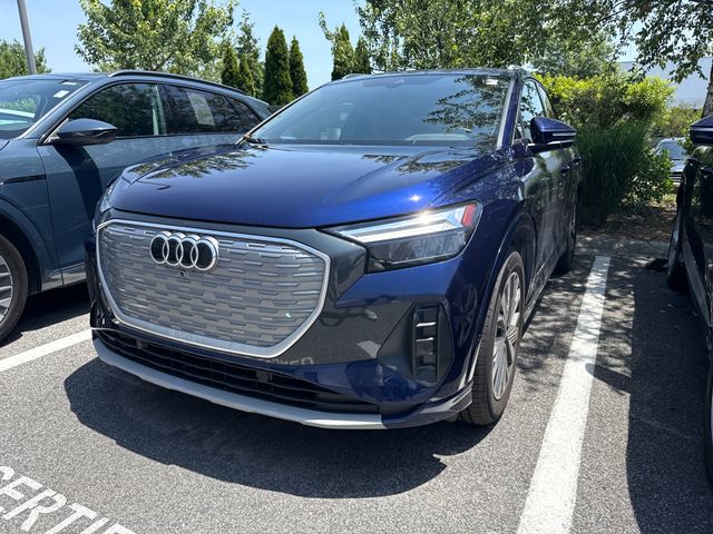 2023 Audi Q4 e-tron 40 Premium Plus's photo