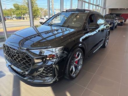 2025 Audi RS Q8 Performance 4.0T SUV