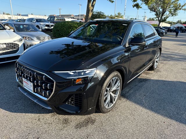 2025 Audi Q8 Premium Plus's photo