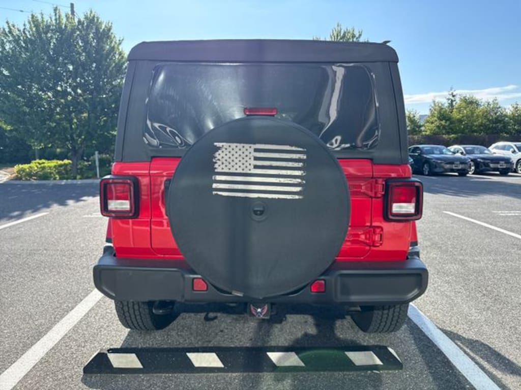 Used 2022 Jeep Wrangler Unlimited Sahara SUV