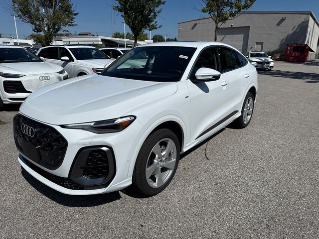 2025 Audi Q5 Sportback Premium Plus's photo