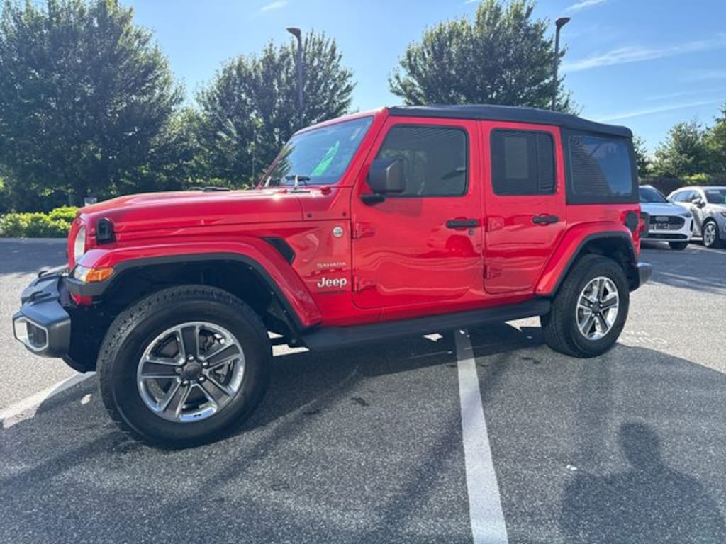 Used 2022 Jeep Wrangler Unlimited Sahara SUV