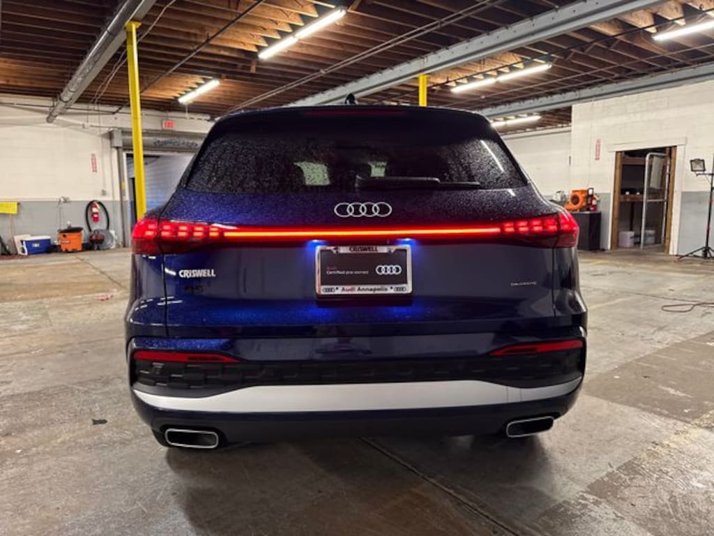 Certified 2025 Audi Q5 2.0T Premium SUV