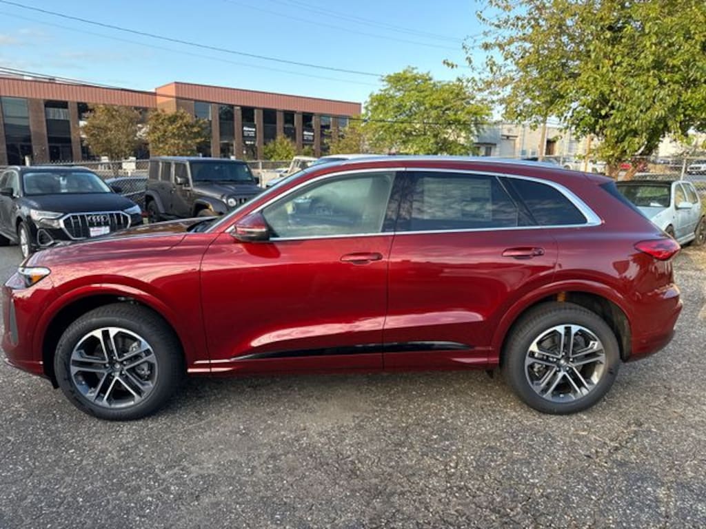 New 2025 Audi All-new Q5 2.0T Premium Plus SUV