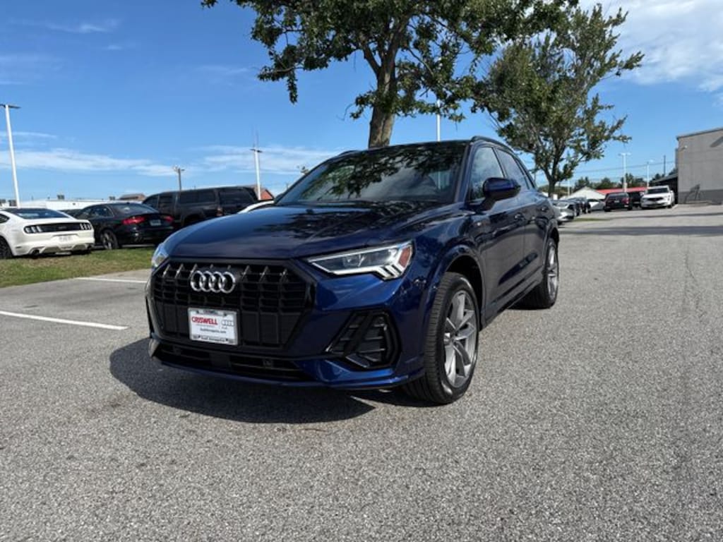 New 2025 Audi Q3 Premium SUV