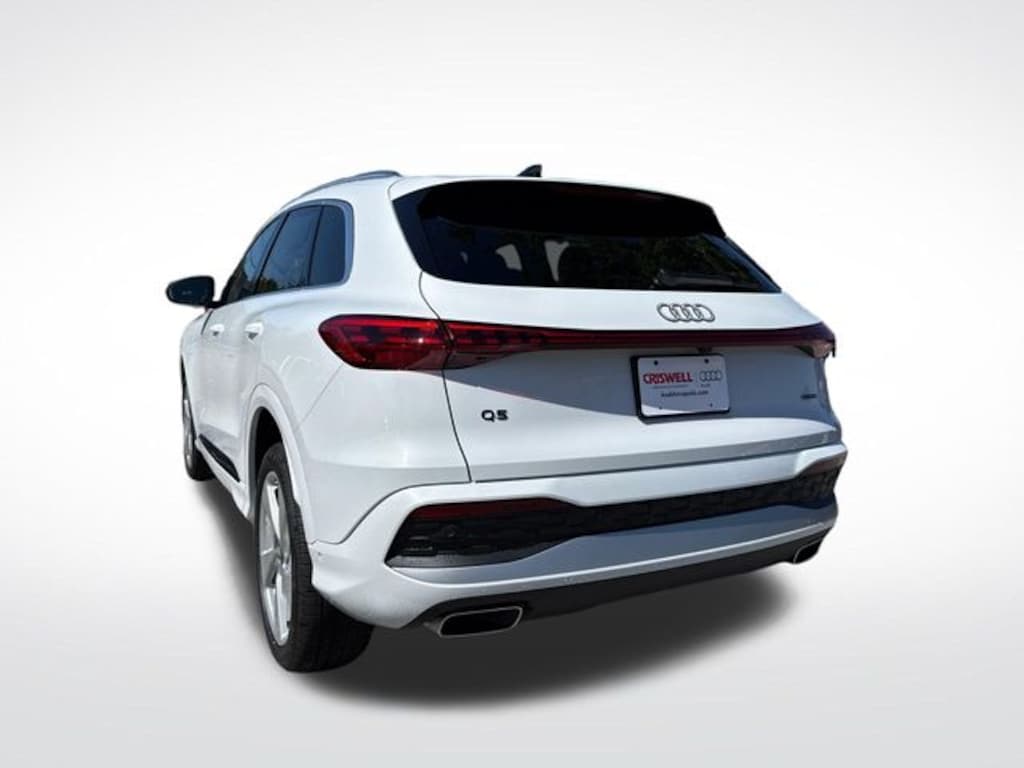 New 2026 Audi Q5 2.0T Premium Plus SUV