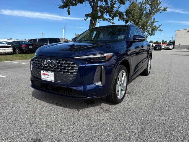 2025 Audi New Q5 Premium Plus's photo