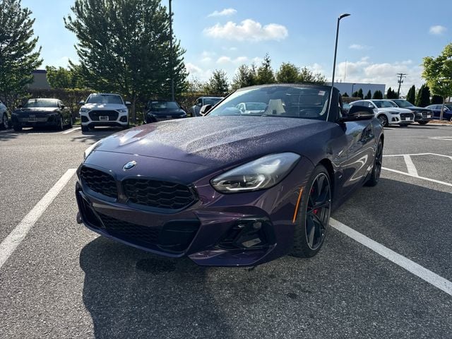 2023 BMW Z4 M40i's photo