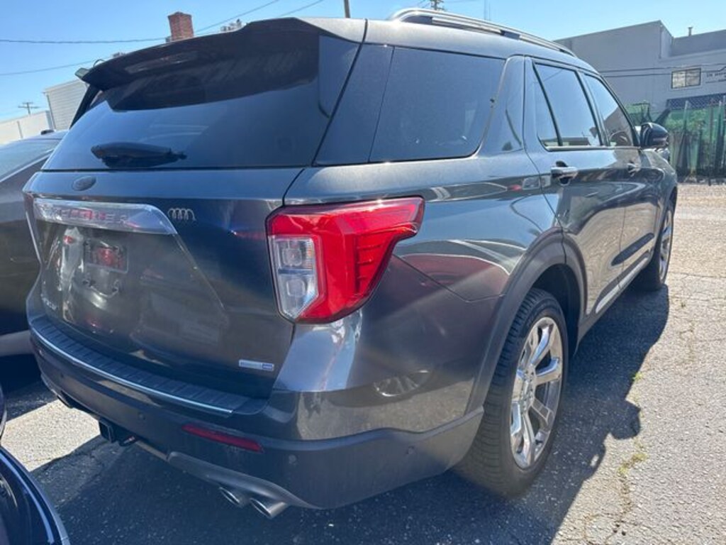 Used 2020 Ford Explorer Platinum SUV