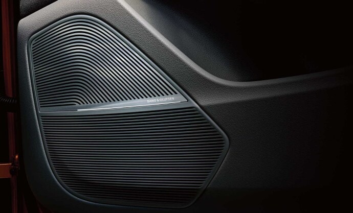 2025 Audi Q8