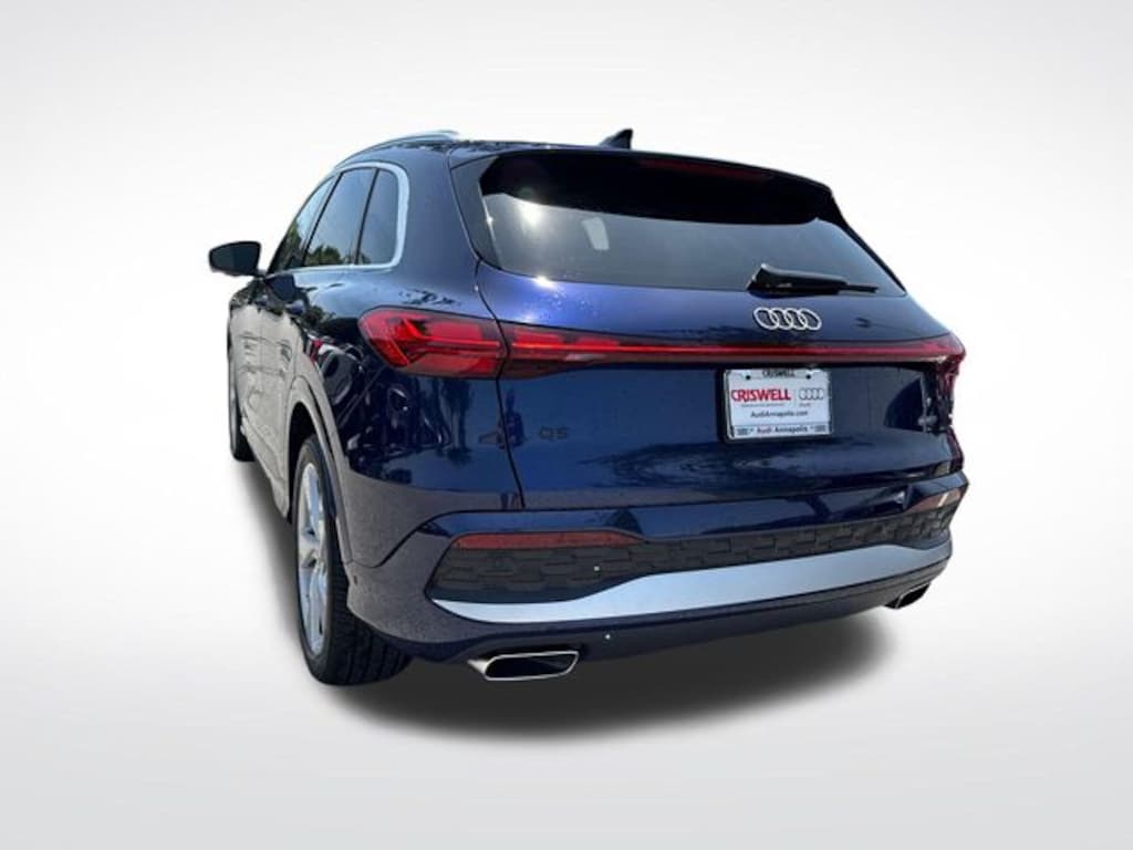 New 2026 Audi Q5 2.0T Prestige SUV