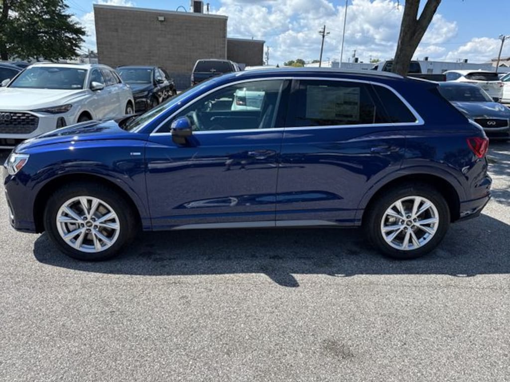 New 2025 Audi Q3 Premium Plus SUV