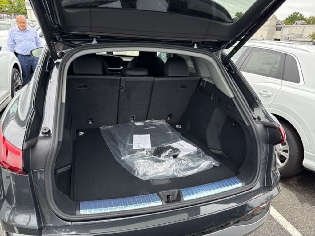 New 2025 Audi All-new Q5 2.0T Premium Plus SUV