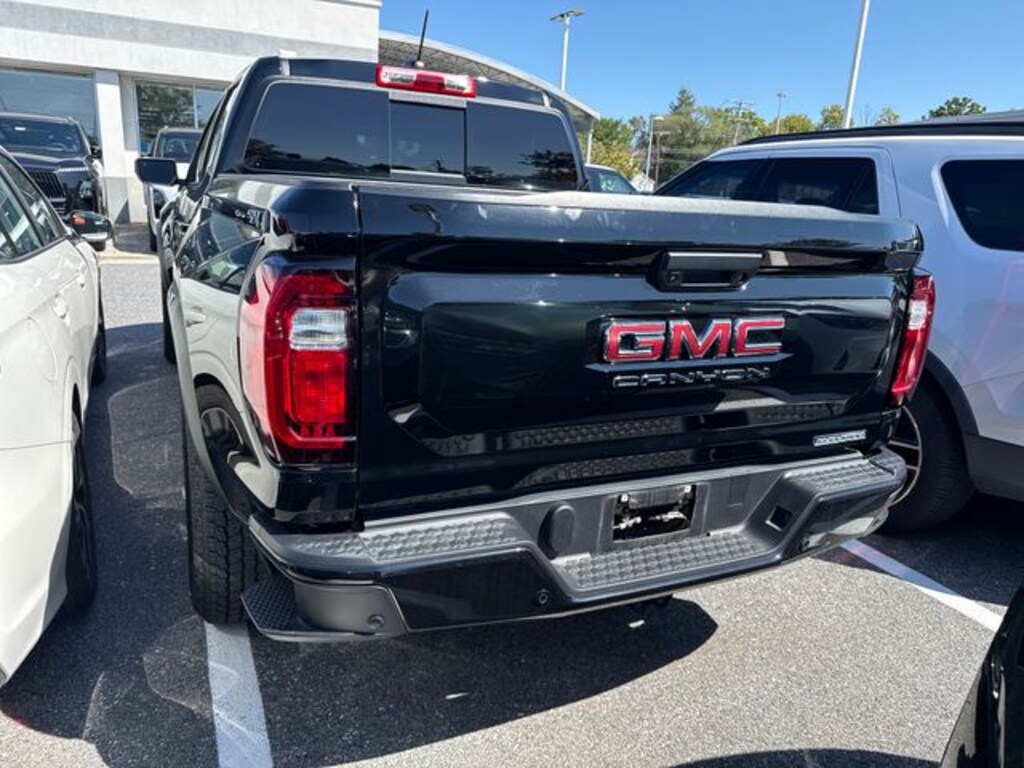Used 2024 GMC Canyon Elevation Truck