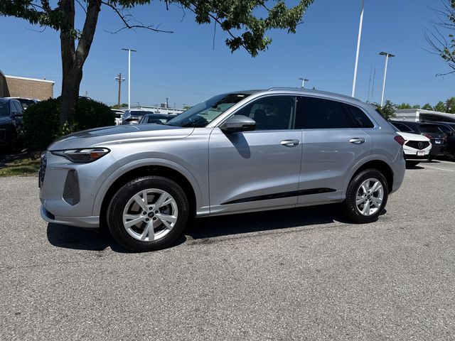 2025 Audi Q5 40 Premium's photo