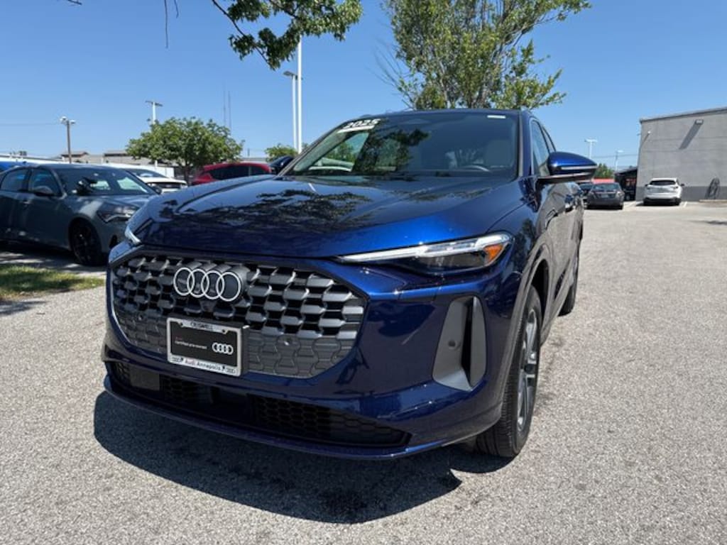 Certified 2025 Audi Q5 2.0T Premium Plus SUV