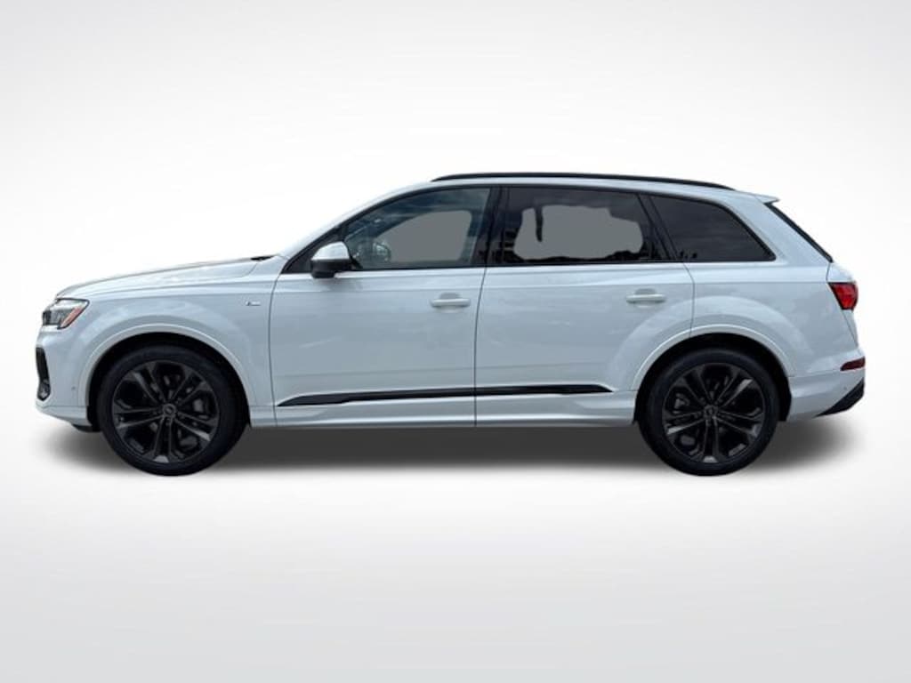 New 2026 Audi Q7 55 Premium Plus SUV