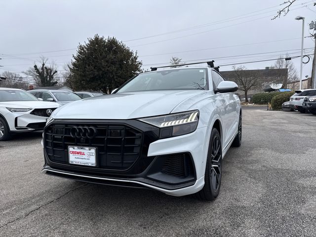 2023 Audi Q8 Premium Plus