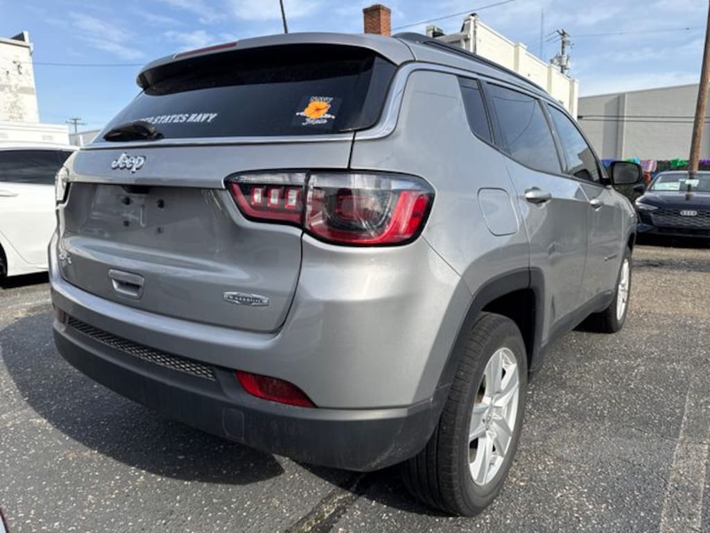 Used 2022 Jeep Compass Latitude SUV