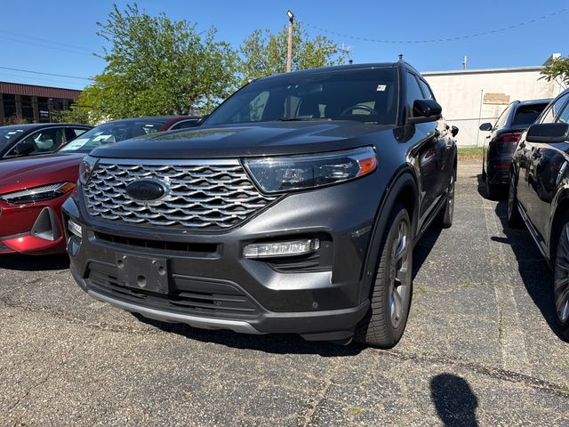 2020 Ford Explorer Platinum 4WD's photo
