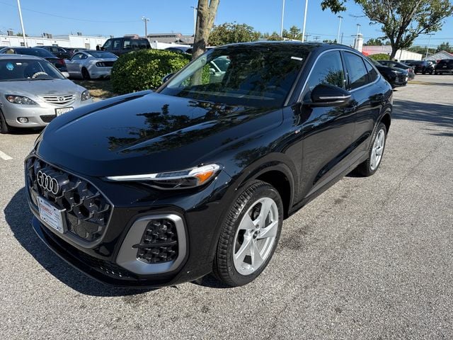 2025 Audi Q5 Sportback Premium Plus's photo