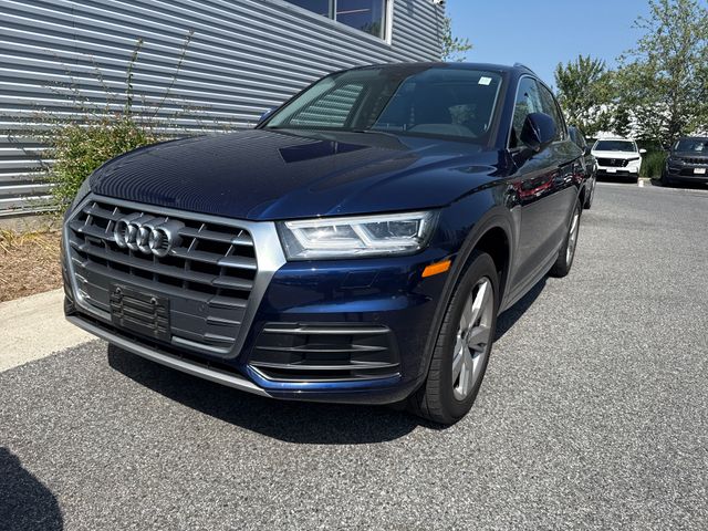 2018 Audi Q5 2.0T quattro S tronic Premium Plus's photo