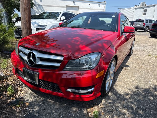 2013 Mercedes-Benz C-Class C250 Sport's photo