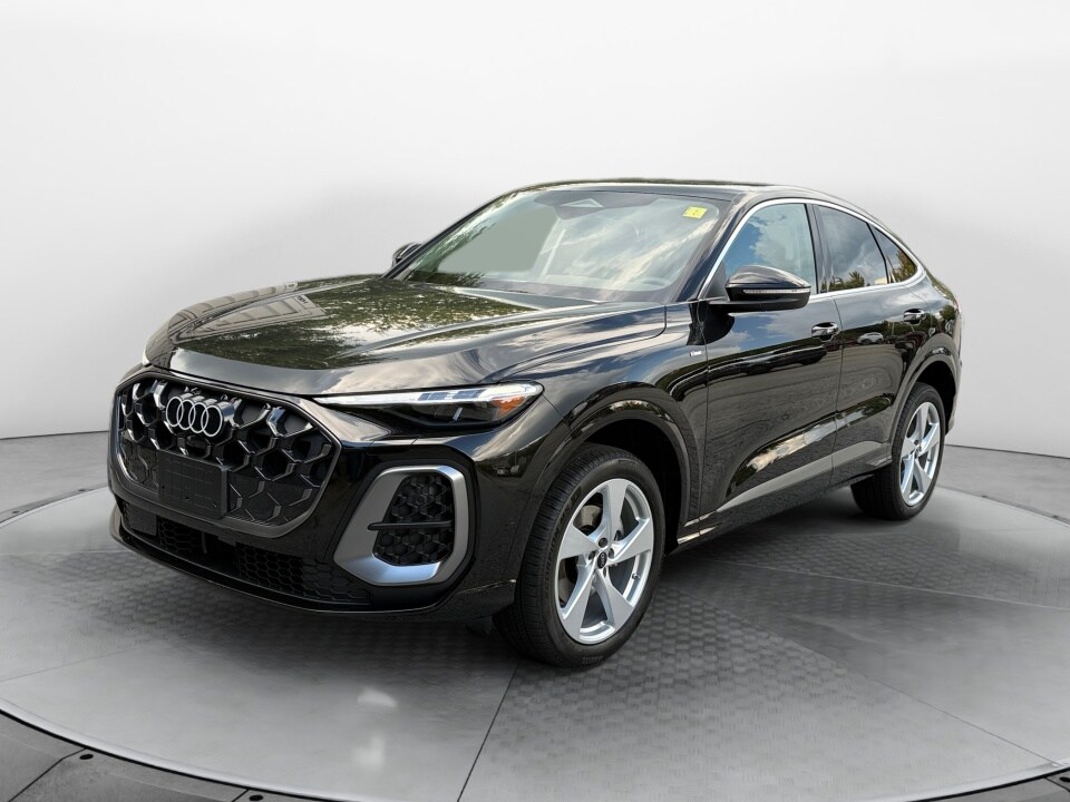 2025 Audi Q5 2.0T Premium Plus photo 2
