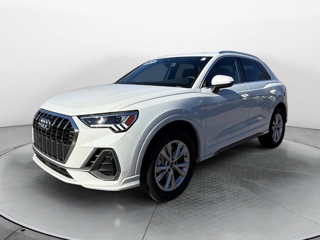 Certified 2025 Audi Q3 Premium 45 TFSI S line quattro Tiptronic SUV