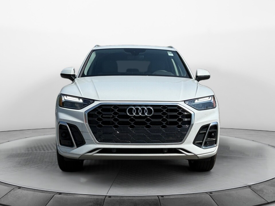 2024 Audi Q5 Premium 55 TFSI S line photo 2