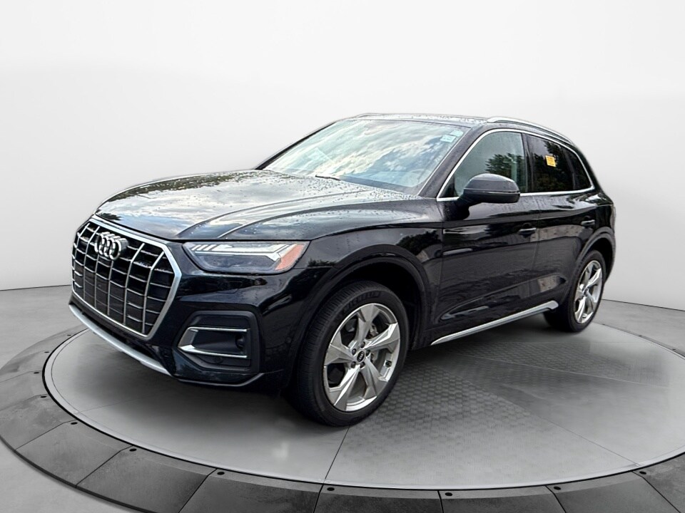 2021 Audi Q5 Prestige 45 TFSI Premium S line photo 2