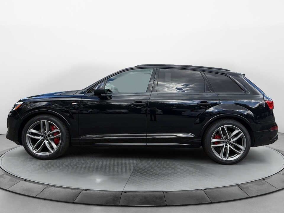 2026 Audi Q7 55 Prestige photo 4