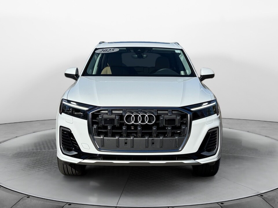2025 Audi Q7 Premium Plus 55 photo 2