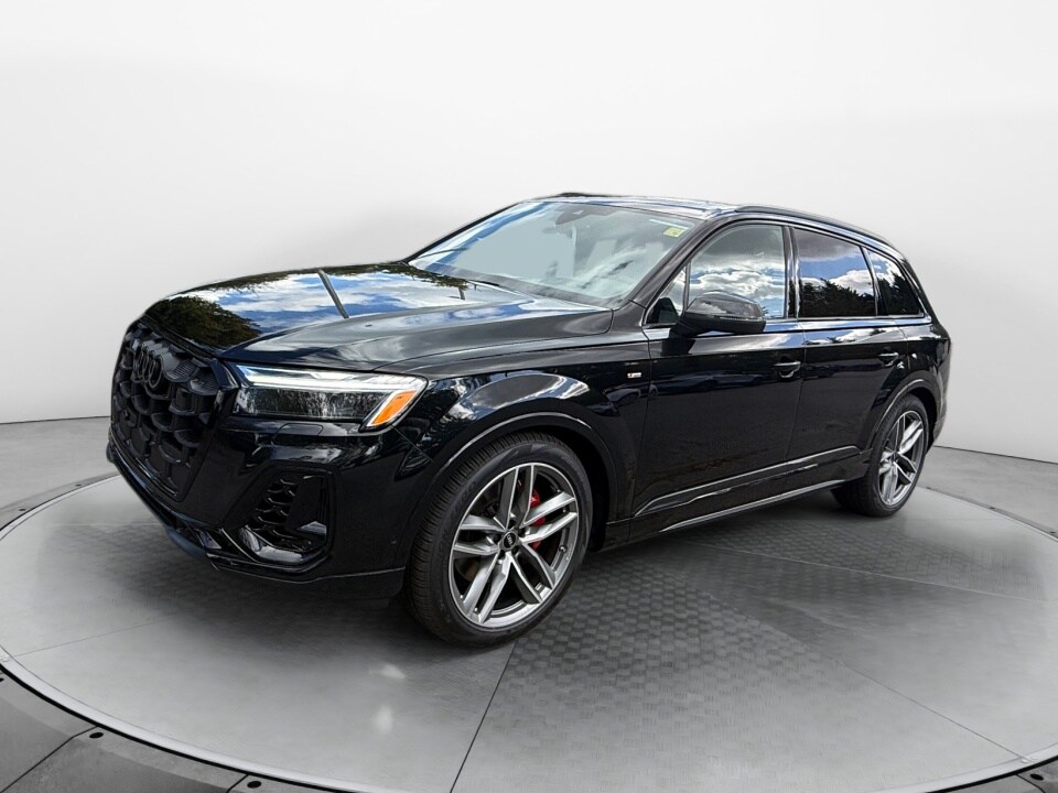 2026 Audi Q7 55 Prestige photo 3