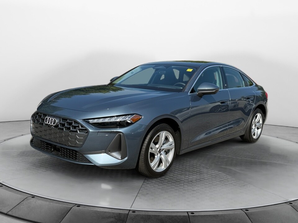 2025 Audi A5 2.0T Premium Plus photo 3