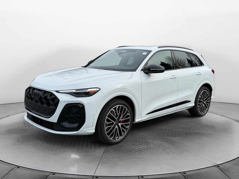 2025 Audi SQ5 Premium Plus photo 3