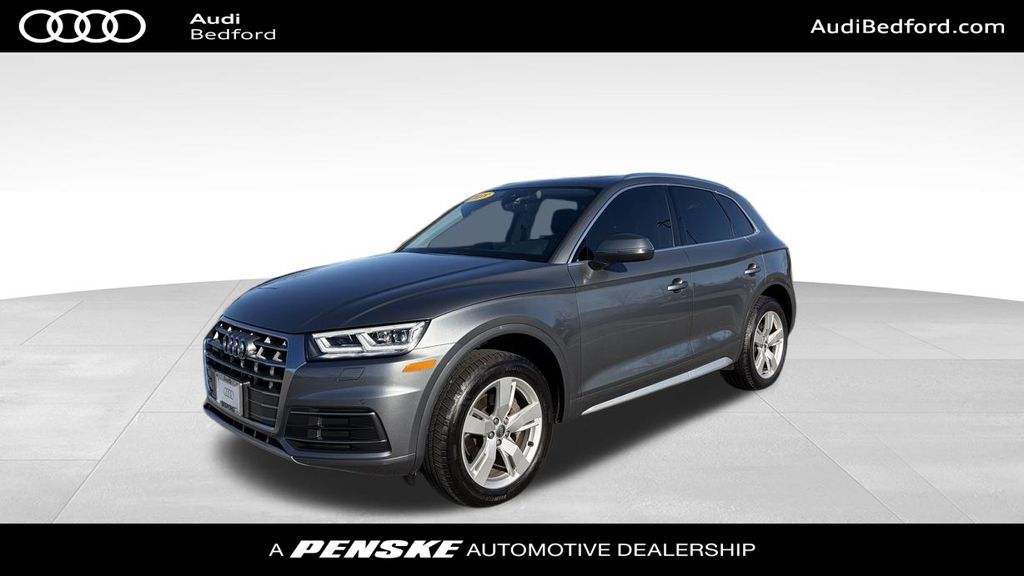 2018 Audi Q5 2.0T quattro S tronic Premium Plus's photo