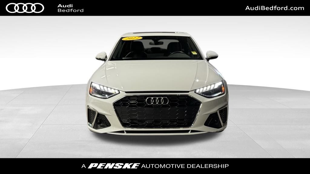 2022 Audi A4 45 S line Premium Plus photo 2