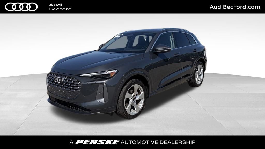 2025 Audi Q5 40 Prestige's photo