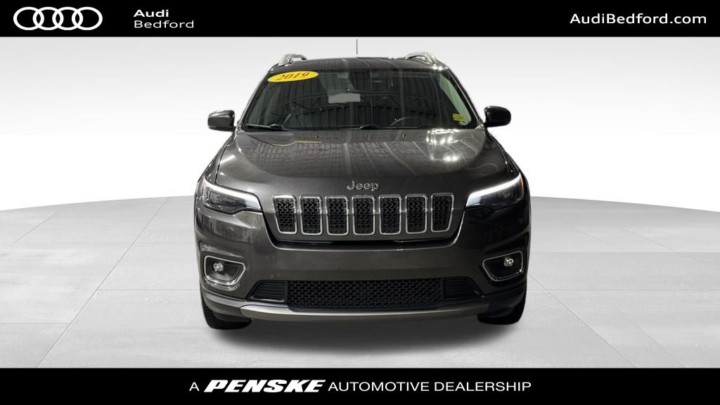 Used 2019 Jeep Cherokee Limited with VIN 1C4PJMDN0KD130560 for sale in Bedford, OH