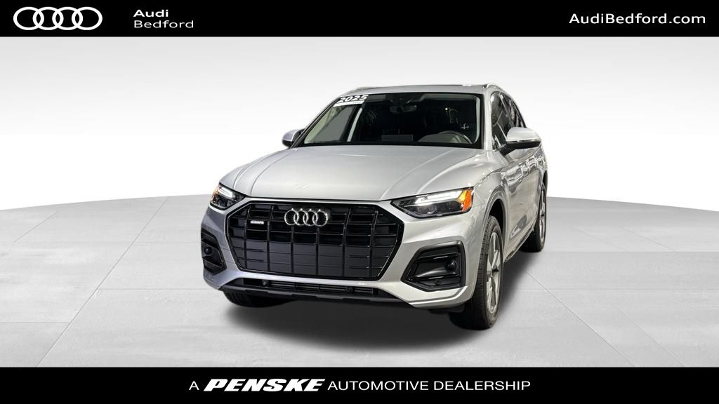 2025 Audi Q5 Premium's photo