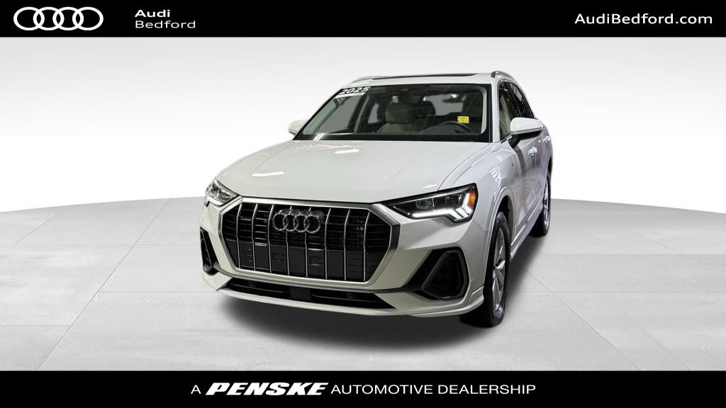 2025 Audi Q3 S Line Premium's photo