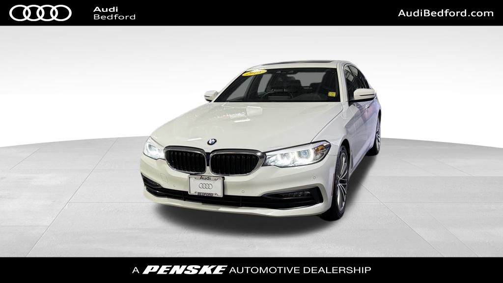 2018 BMW 5 Series 530i's photo