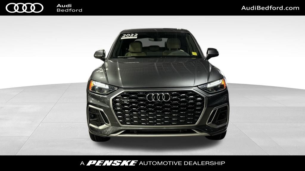 2022 Audi Q5 Sportback 45 S line Premium photo 2